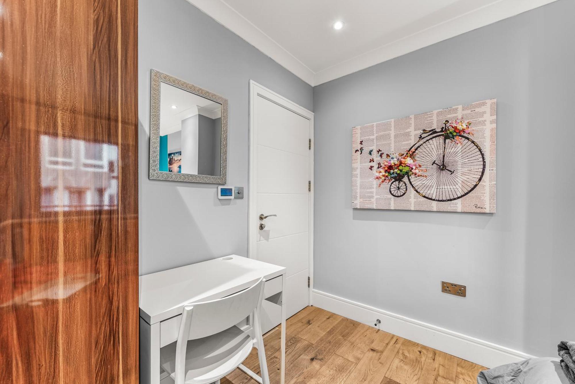 Comfortable City Centre Apartment For Contractors And Couples - City Centre Bristol Exterior photo